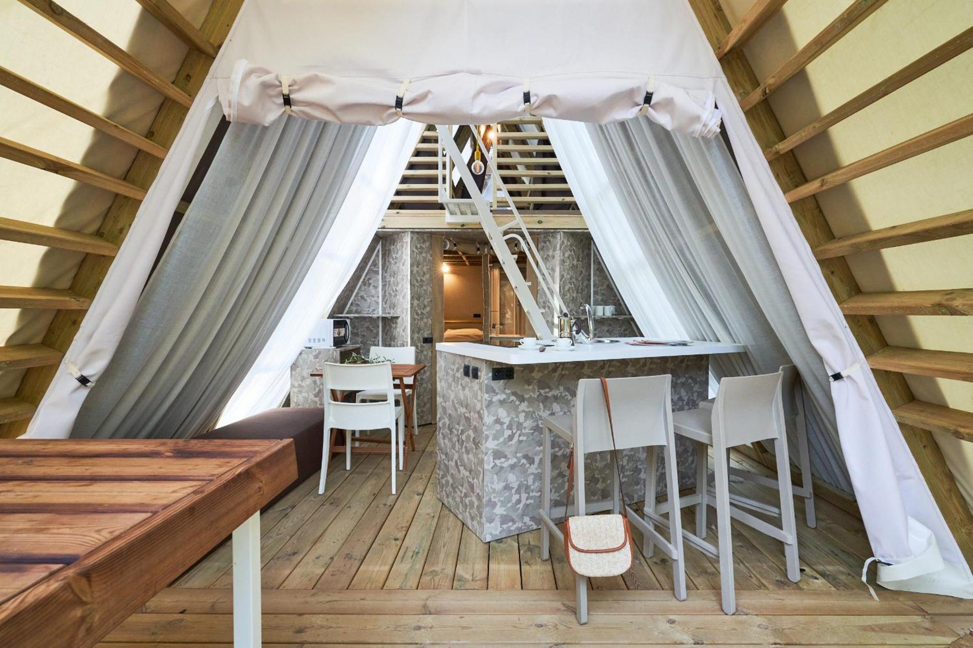 Le Pianacce Camping Village カスタニェート・カルドゥッチ エクステリア 写真